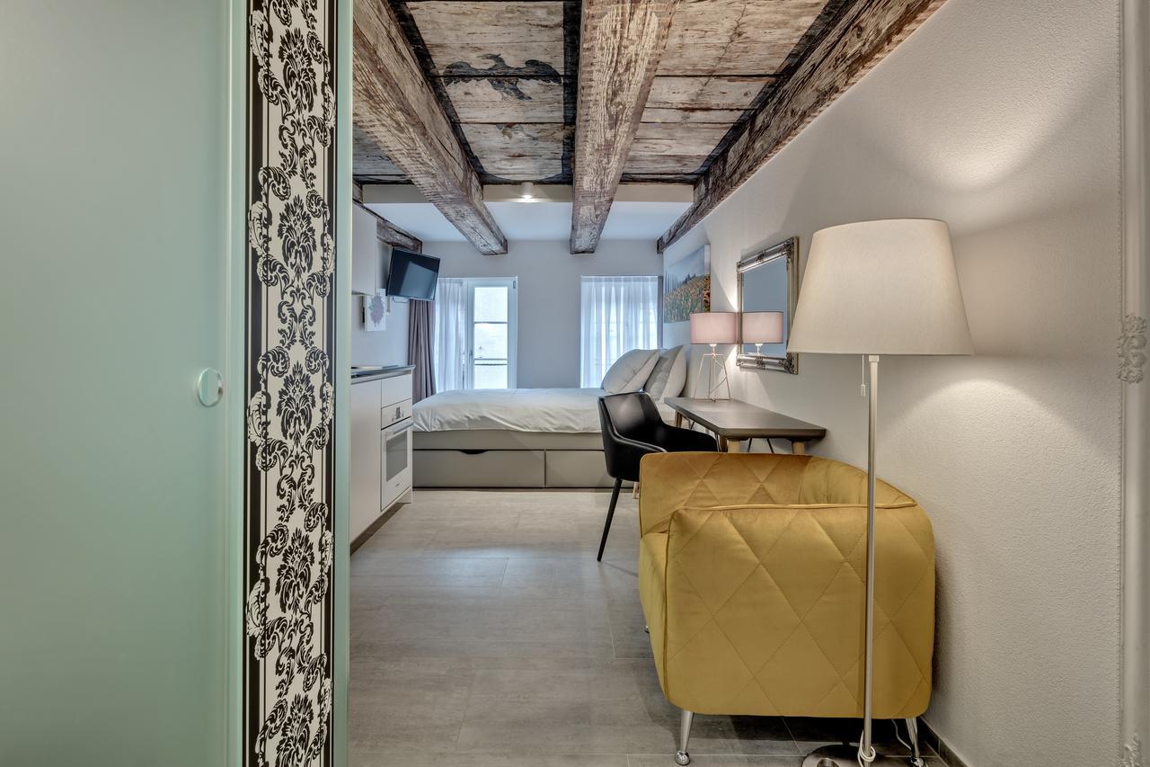 Smartroom The Residence La Cittadella Baden Exterior foto